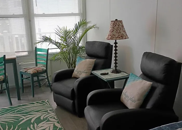 Budget Midtown For 2! Apartment